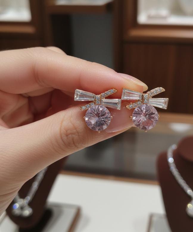 Elegant Bow Style Pearl Earing