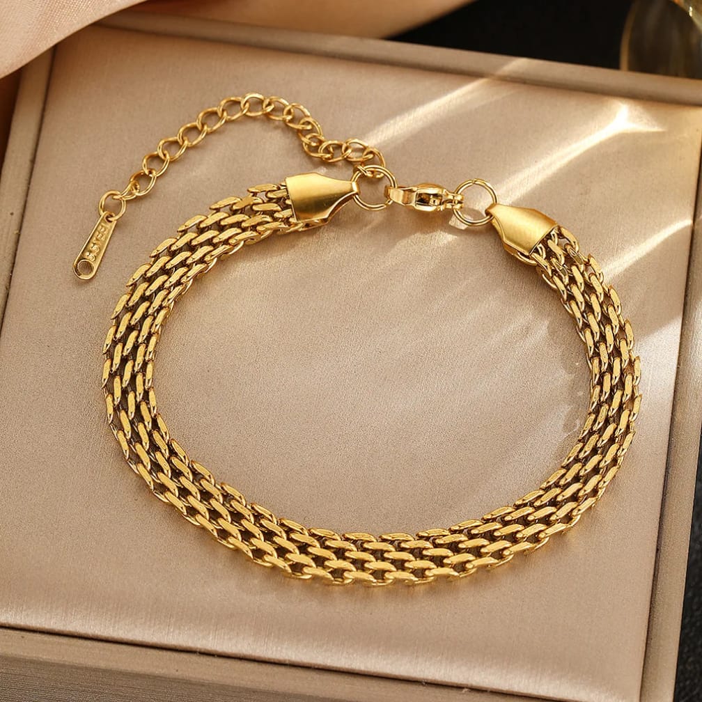 “Golden layers of luxury ✨ This mesh chain bracelet is made to shine with you"