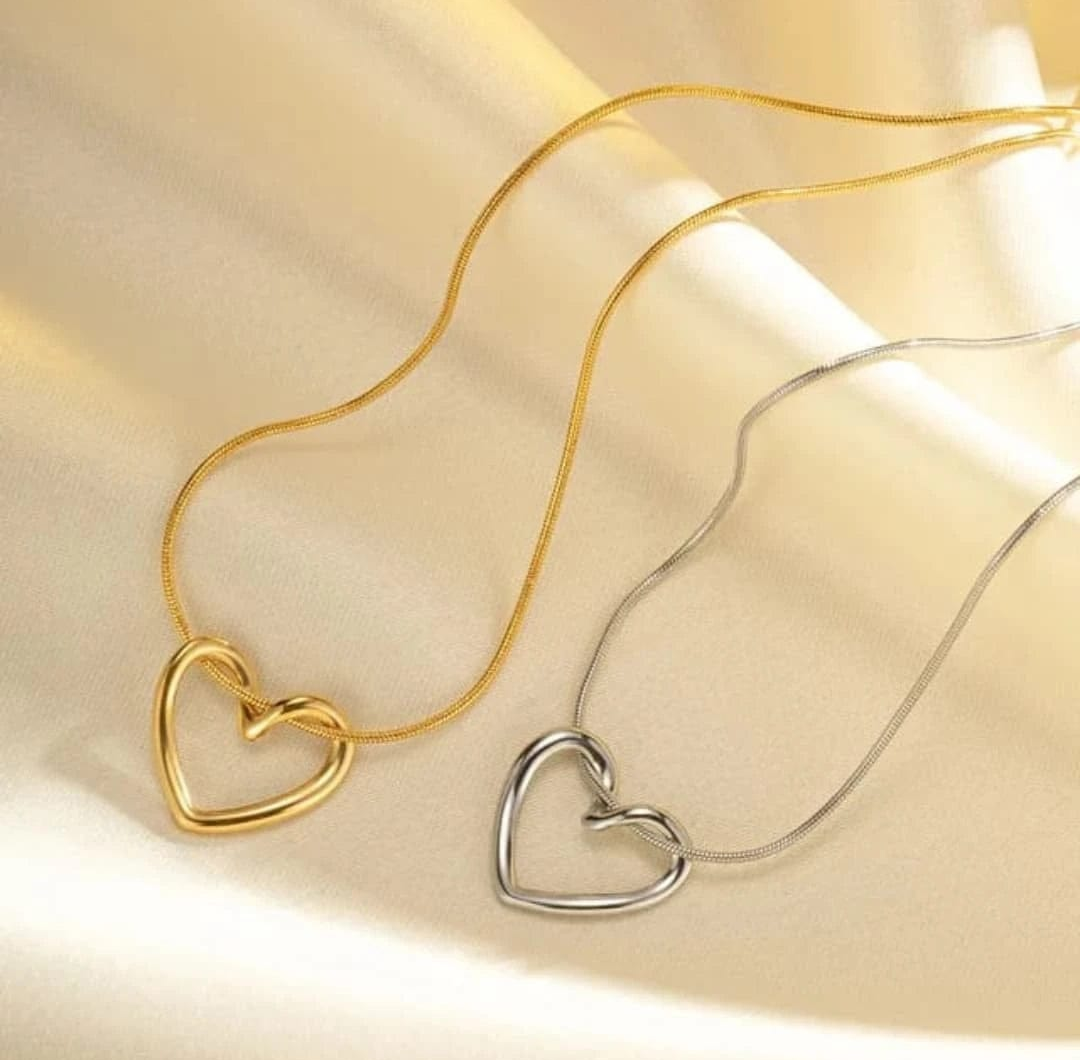 Knot Heart Necklace