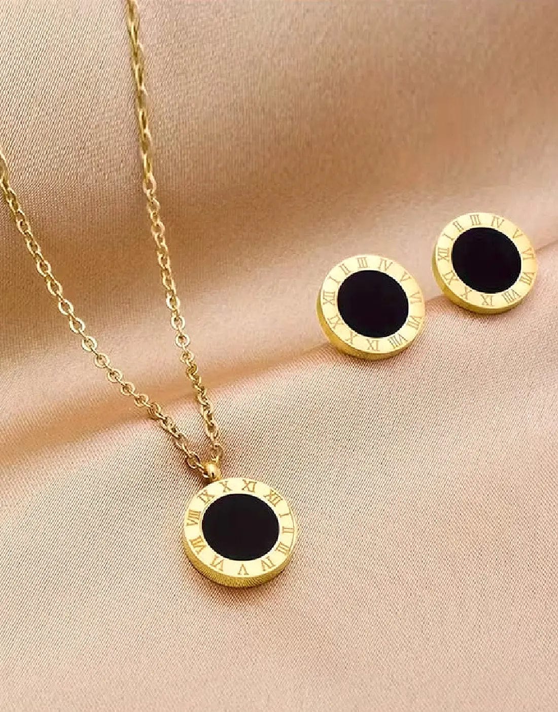 Black Roman Gold Jewellery Set