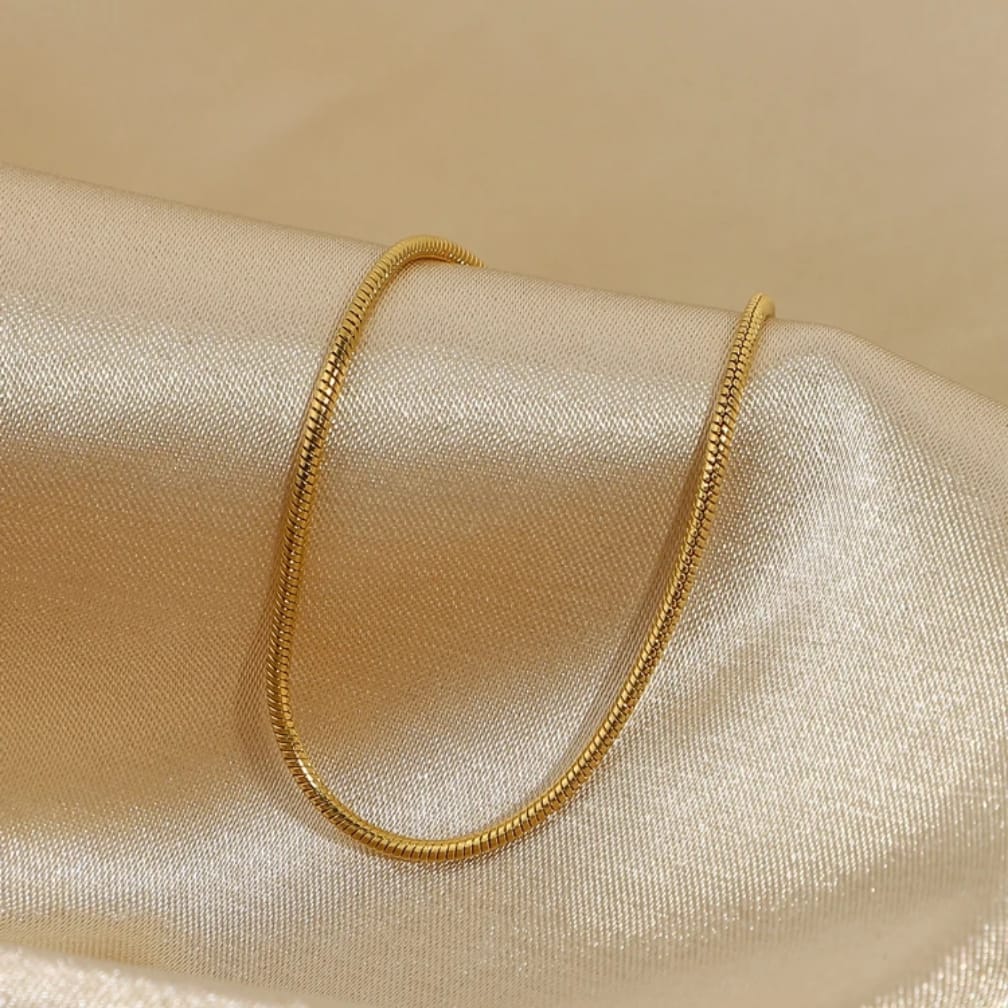 Lightweight feel , luxury look