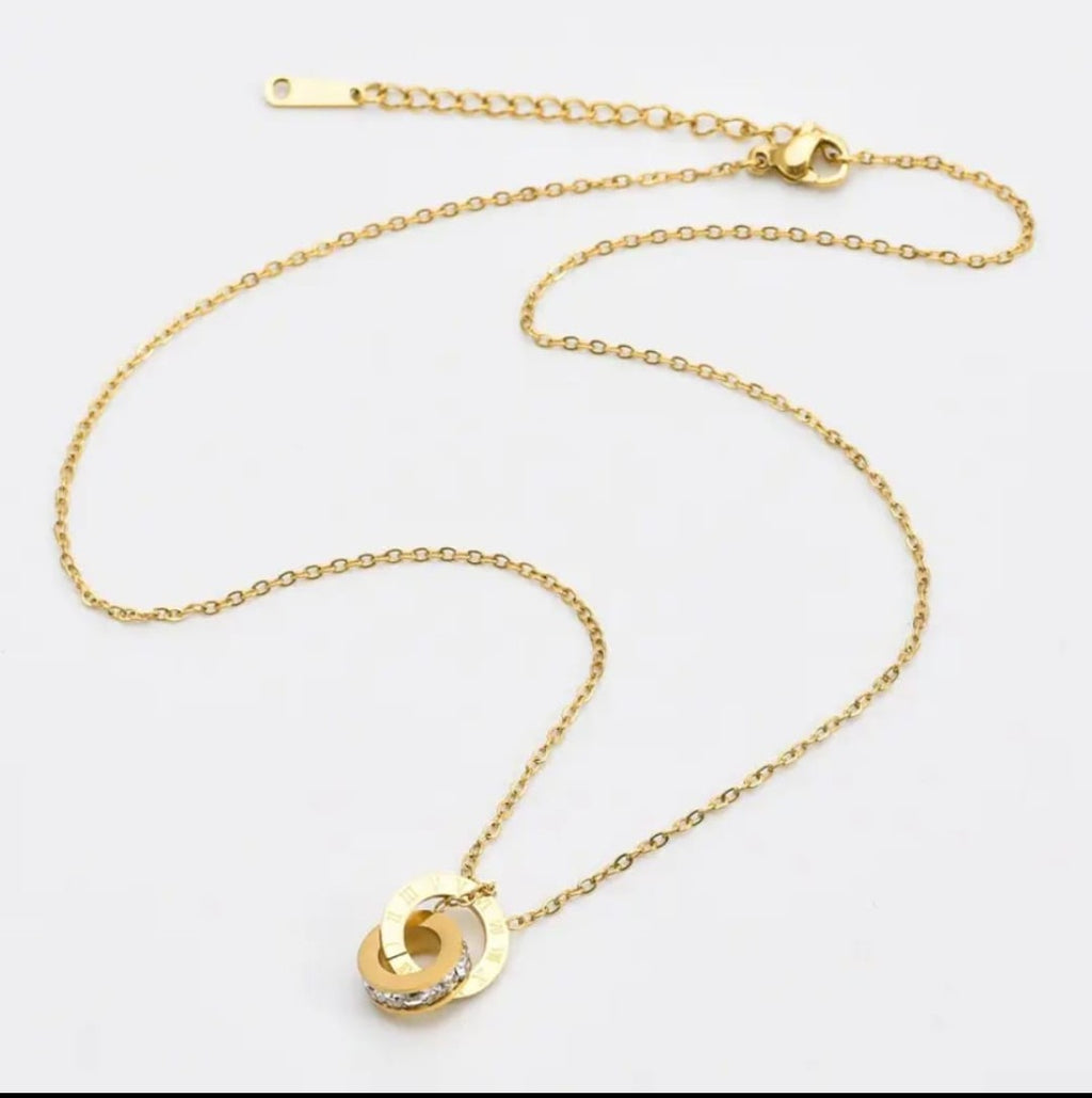 Double Circle Pendant Necklace