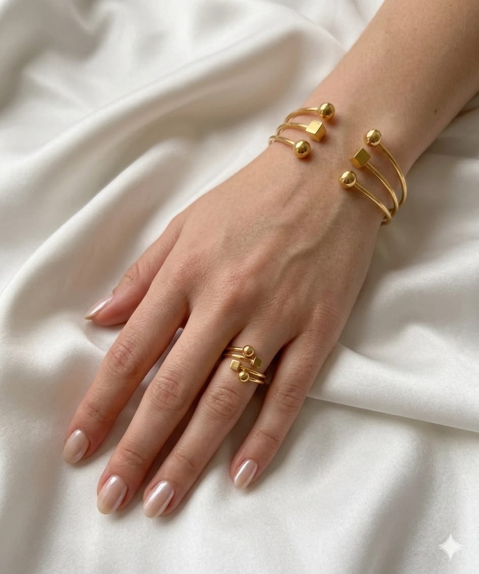 Hate tight bangles? Meet the open cuff✨️ Gold Plated Hand Cuff Ring