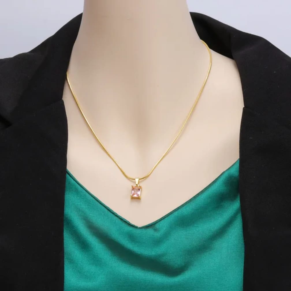 Elegant Squre Style Pendant