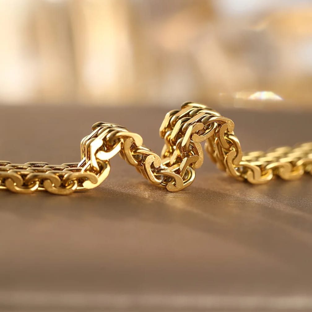 “Golden layers of luxury ✨ This mesh chain bracelet is made to shine with you"